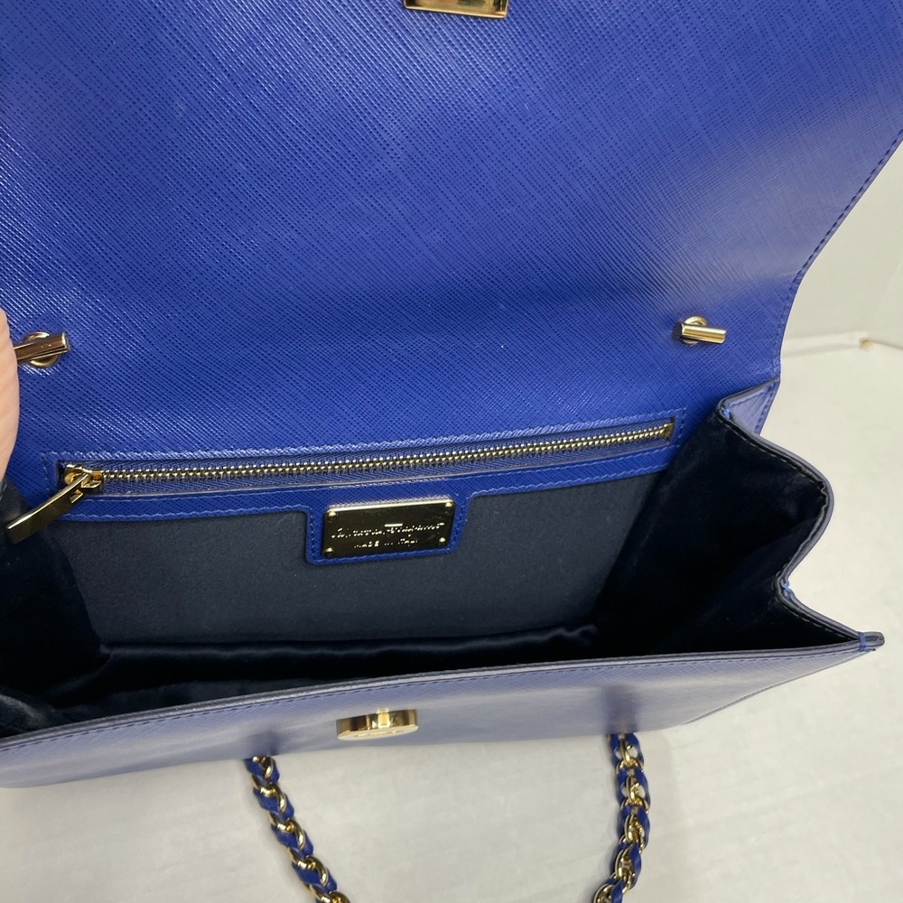 Salvatore Ferragamo Ginny Blue bag. - Picture 3 of 7